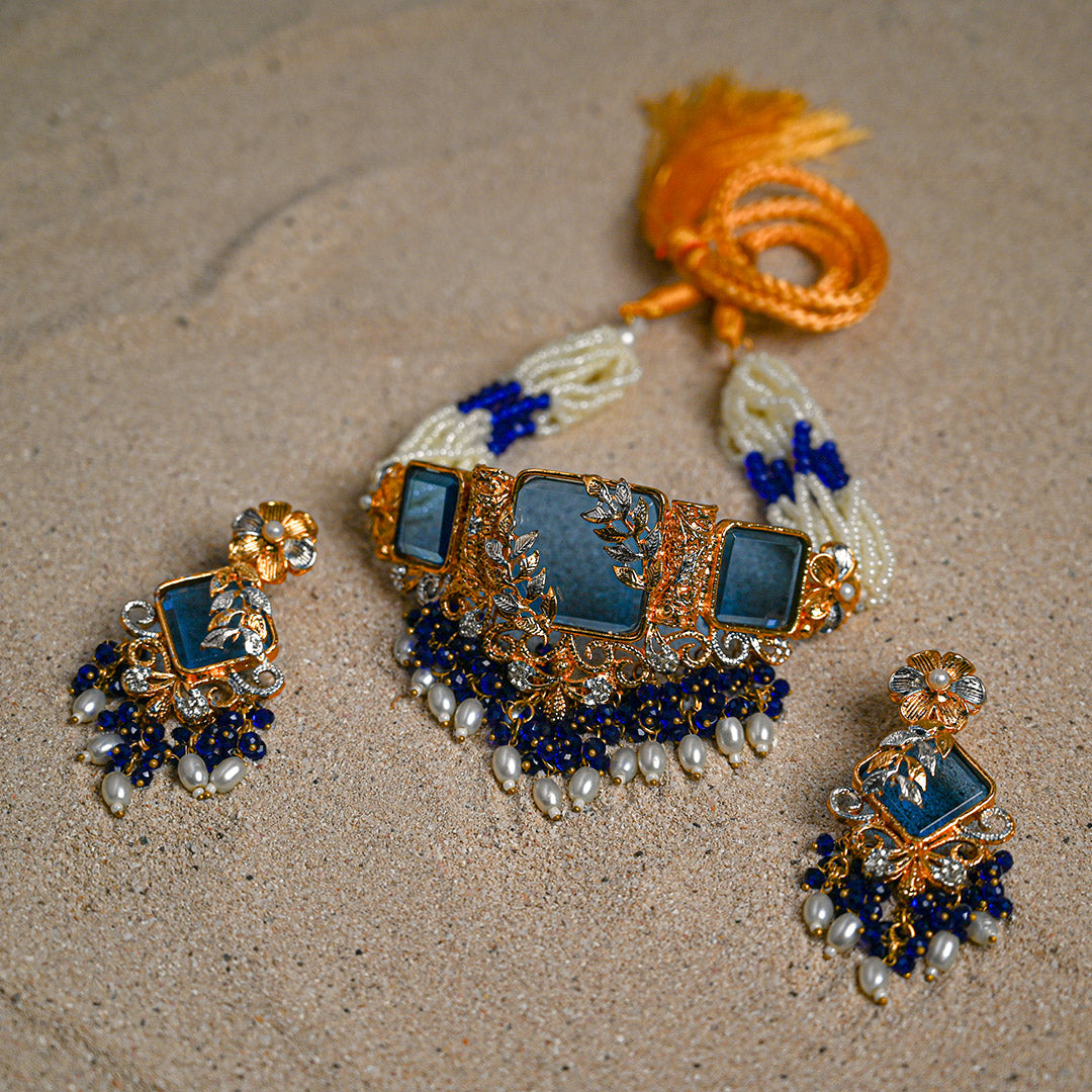 Blue Doublet Stone Choker set