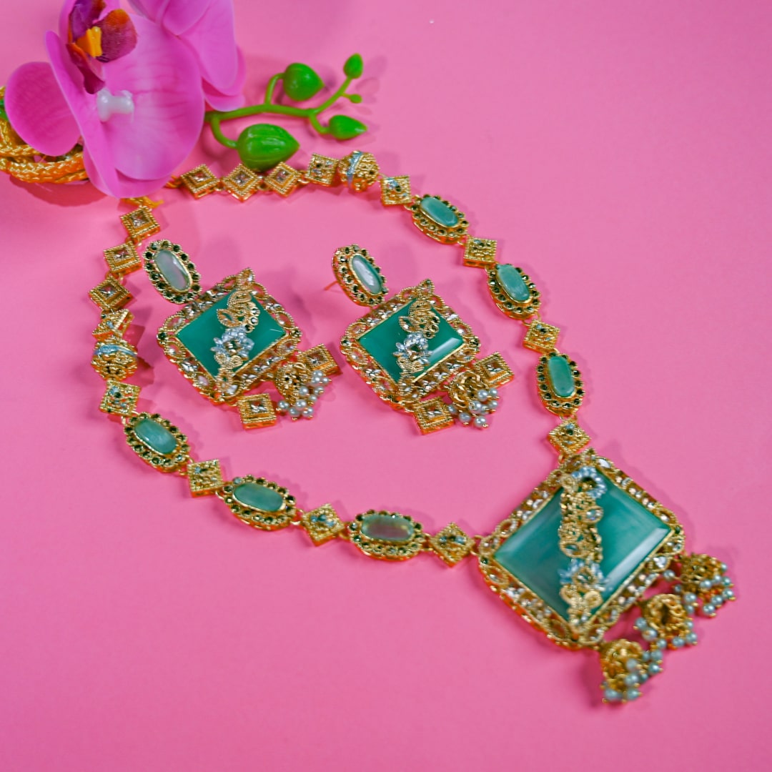Green Square Metallic Mala Set