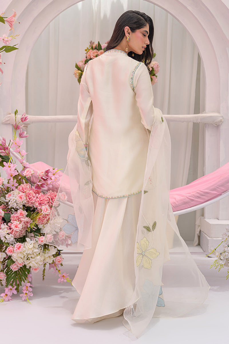 Ivory Bloom