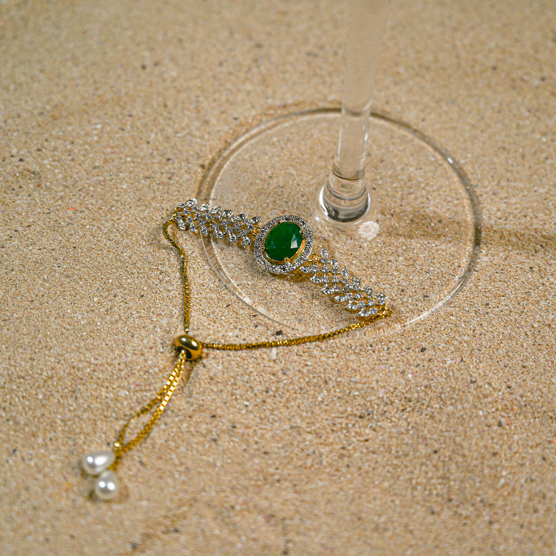 Emerald bracelet