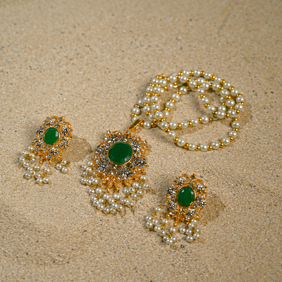 Emerald Pearl Mala set