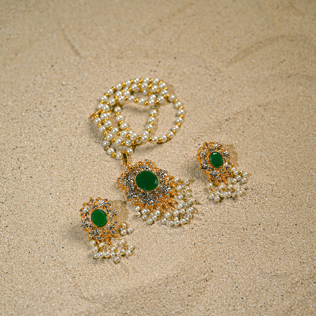 Emerald Pearl Mala set