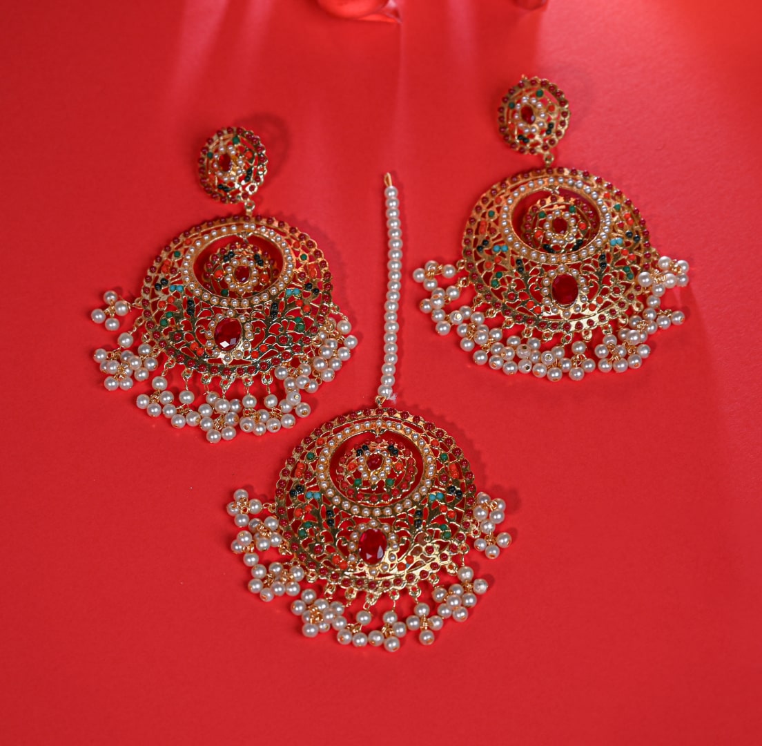 Maroon Circular ET Set