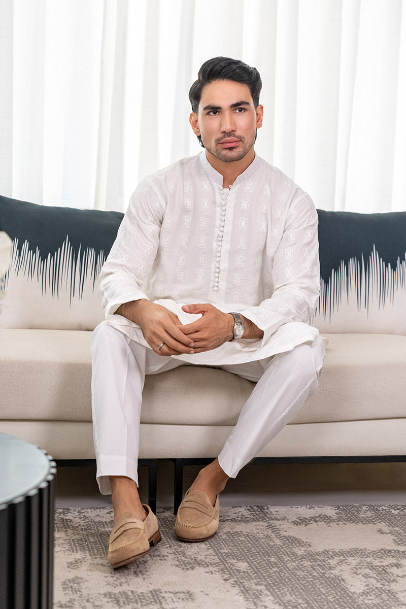 White Embroidered kurta