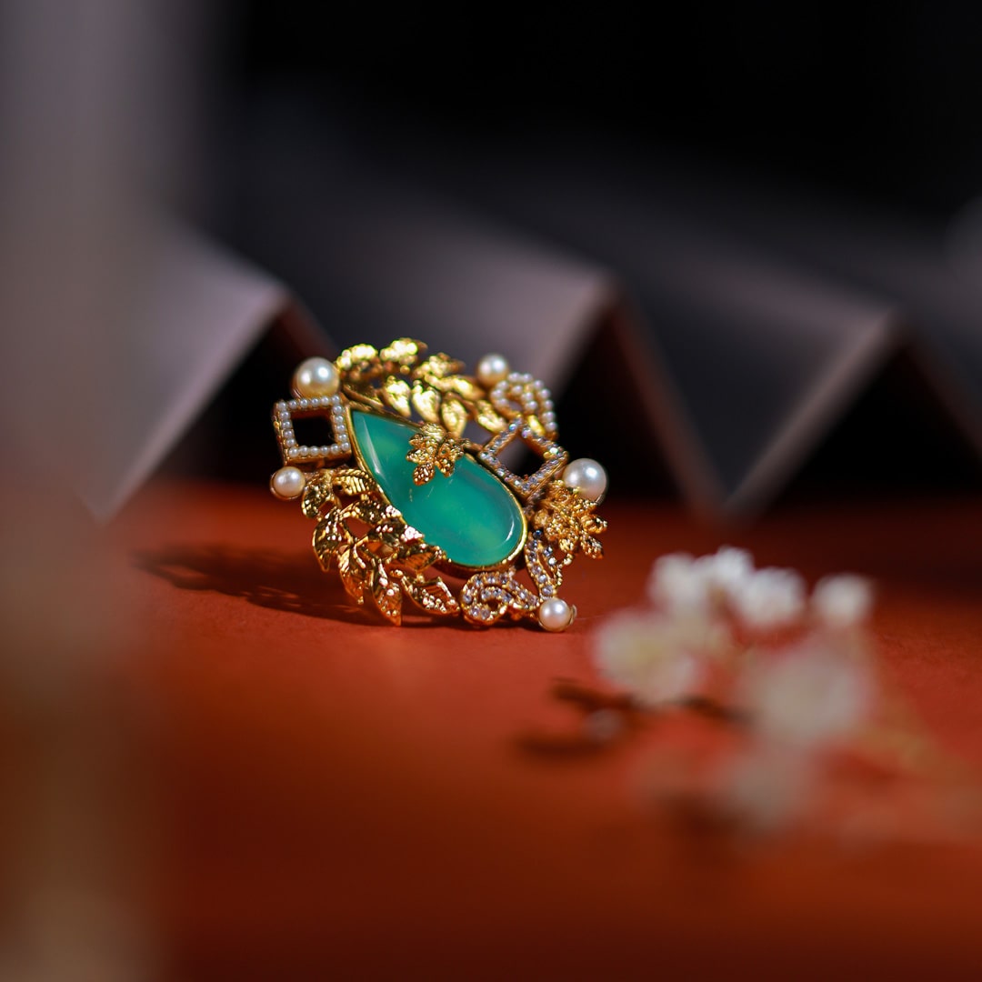 GREEN ALMOND RING