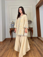 Sorayya Spotted in Ivory Lumina