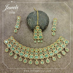 Ambrosia choker set