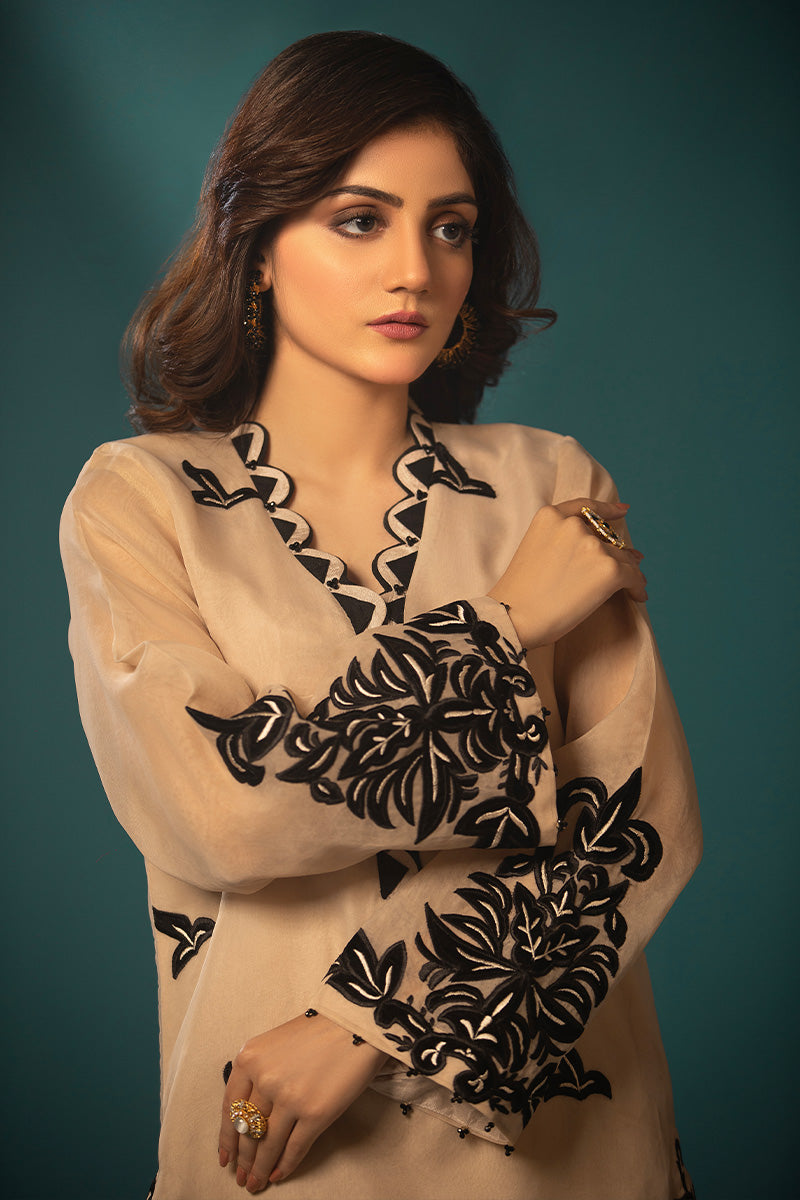 Beige Black applique