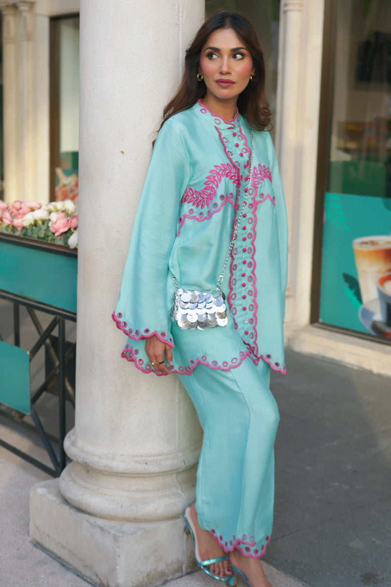 Aqua Pink