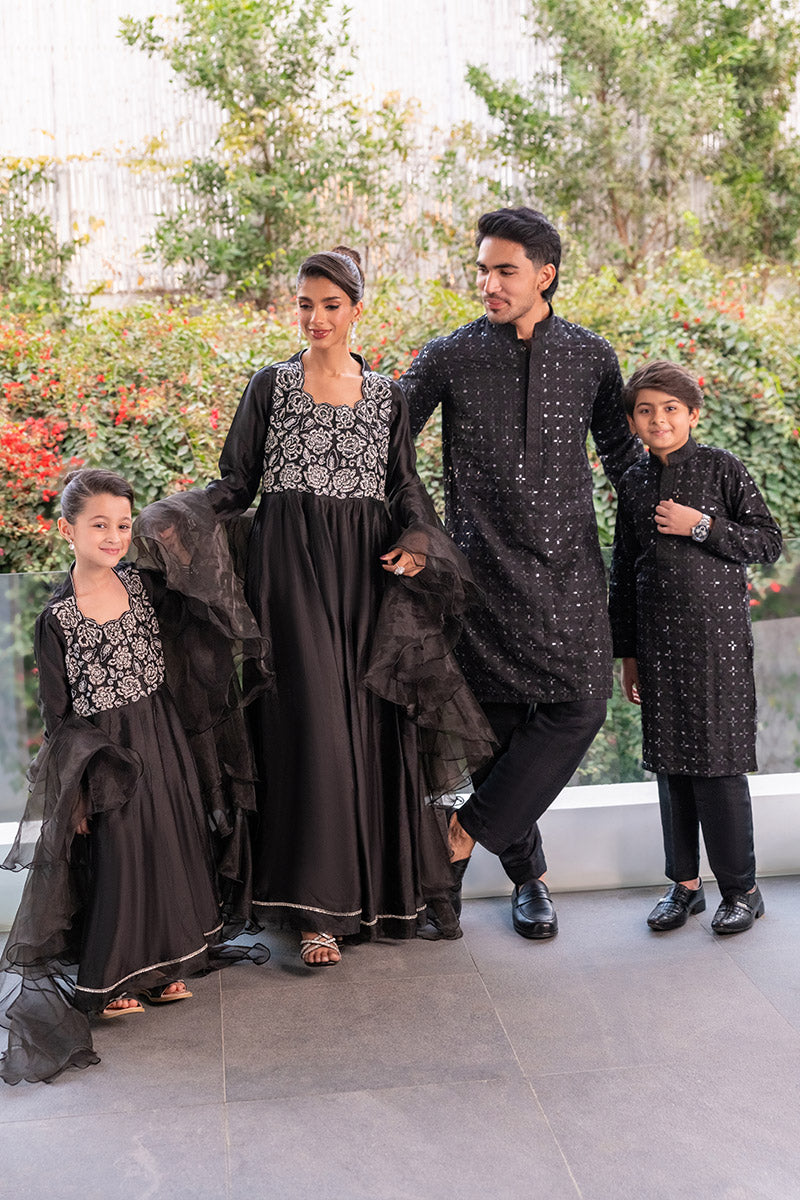 Embroidered Black Kurta combo