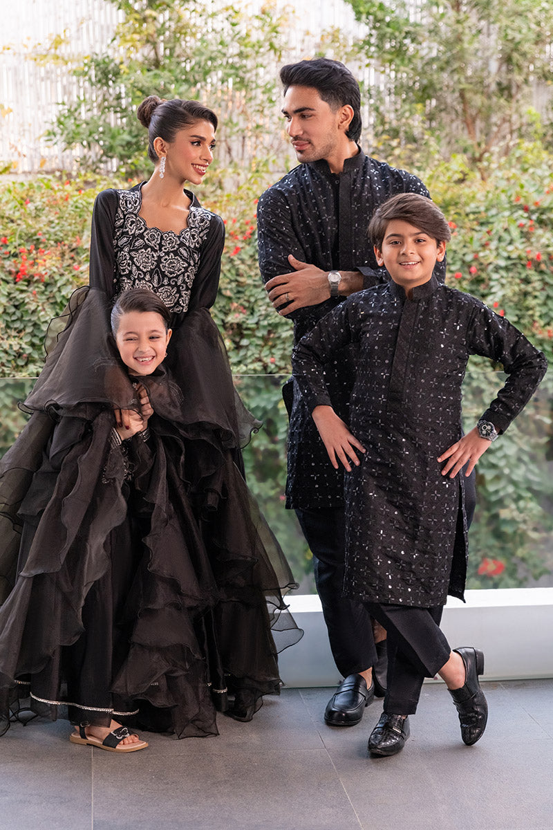 Embroidered Black Kurta combo