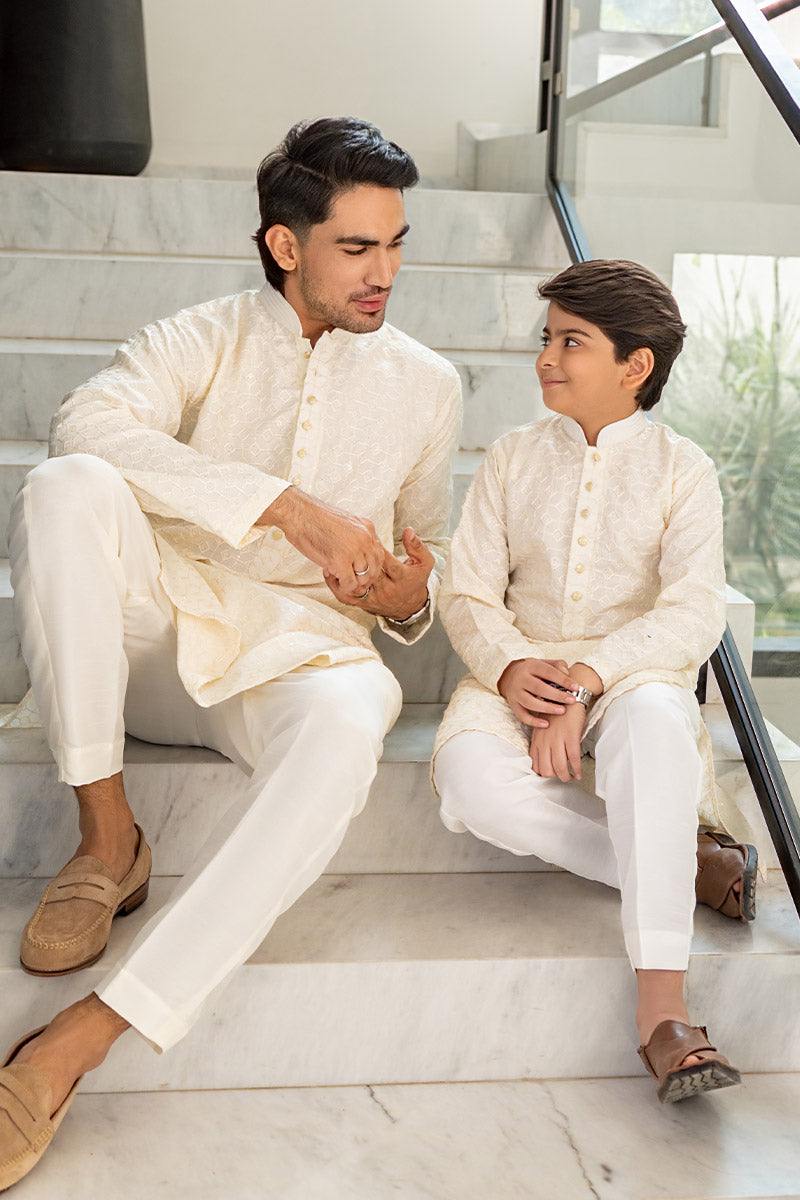 Ivory Embroidered kurta combo