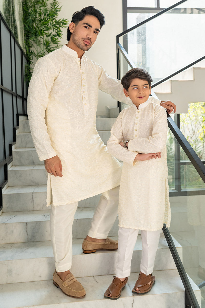 Ivory Embroidered kurta combo