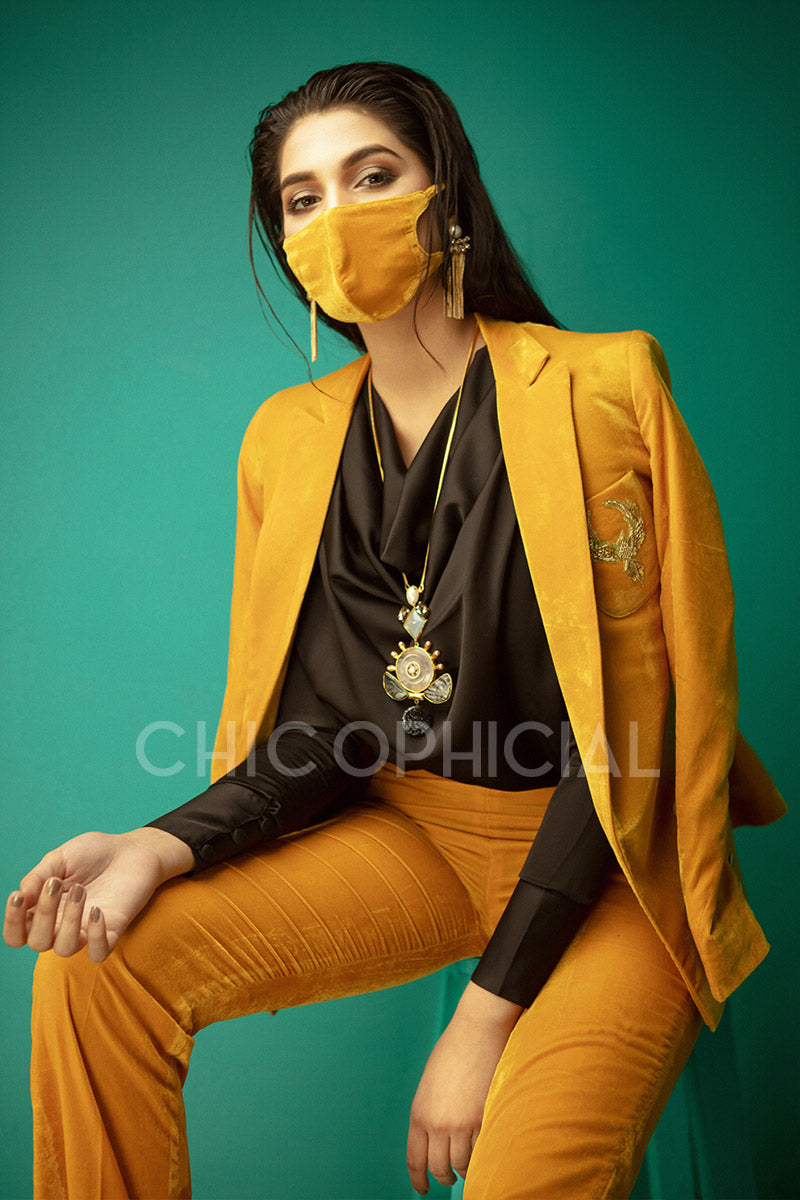 Yellow Sapphire Wrap Style Blazer Mask Add on: