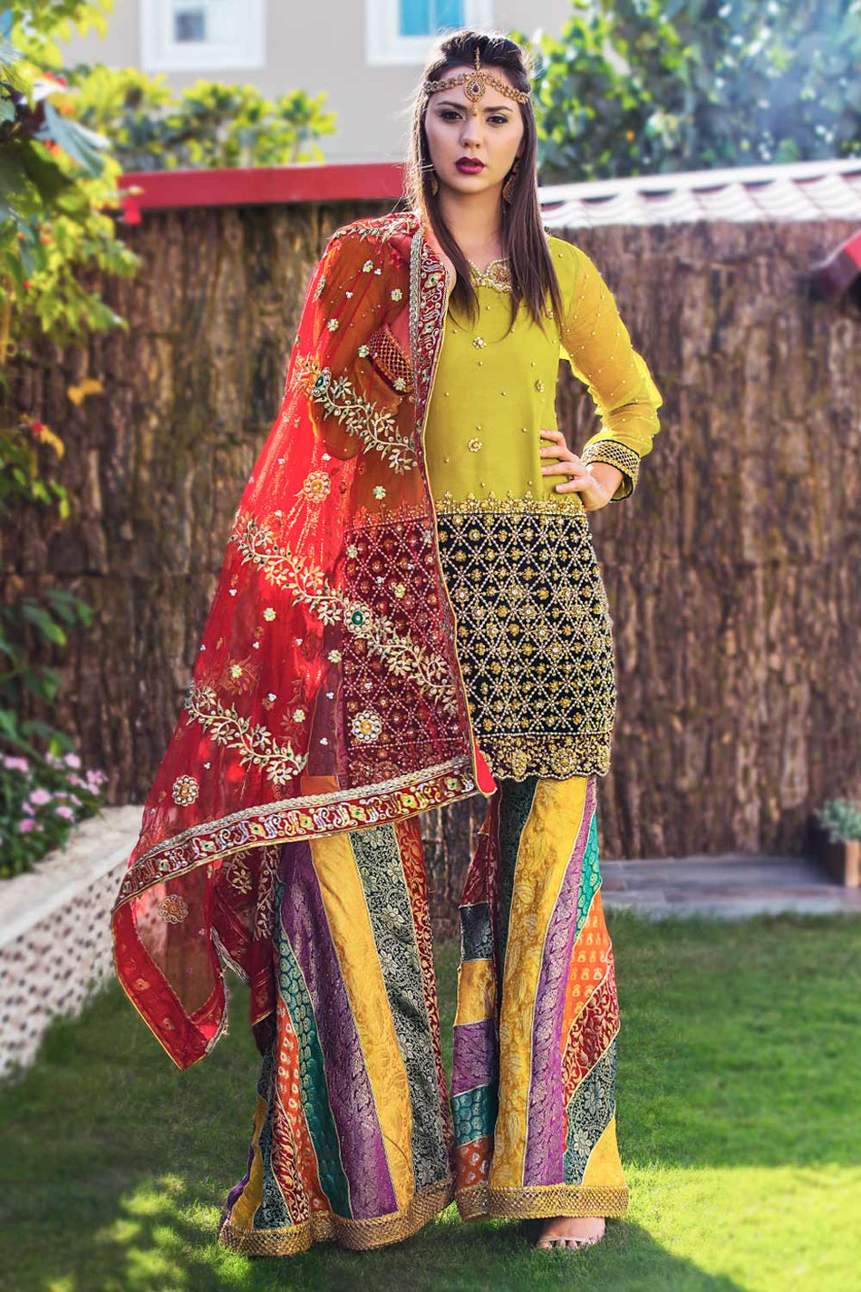 10 Mehndi Mayun Dress Design ideas | bridal dress design, bridal mehndi  dresses, pakistani wedding outfits